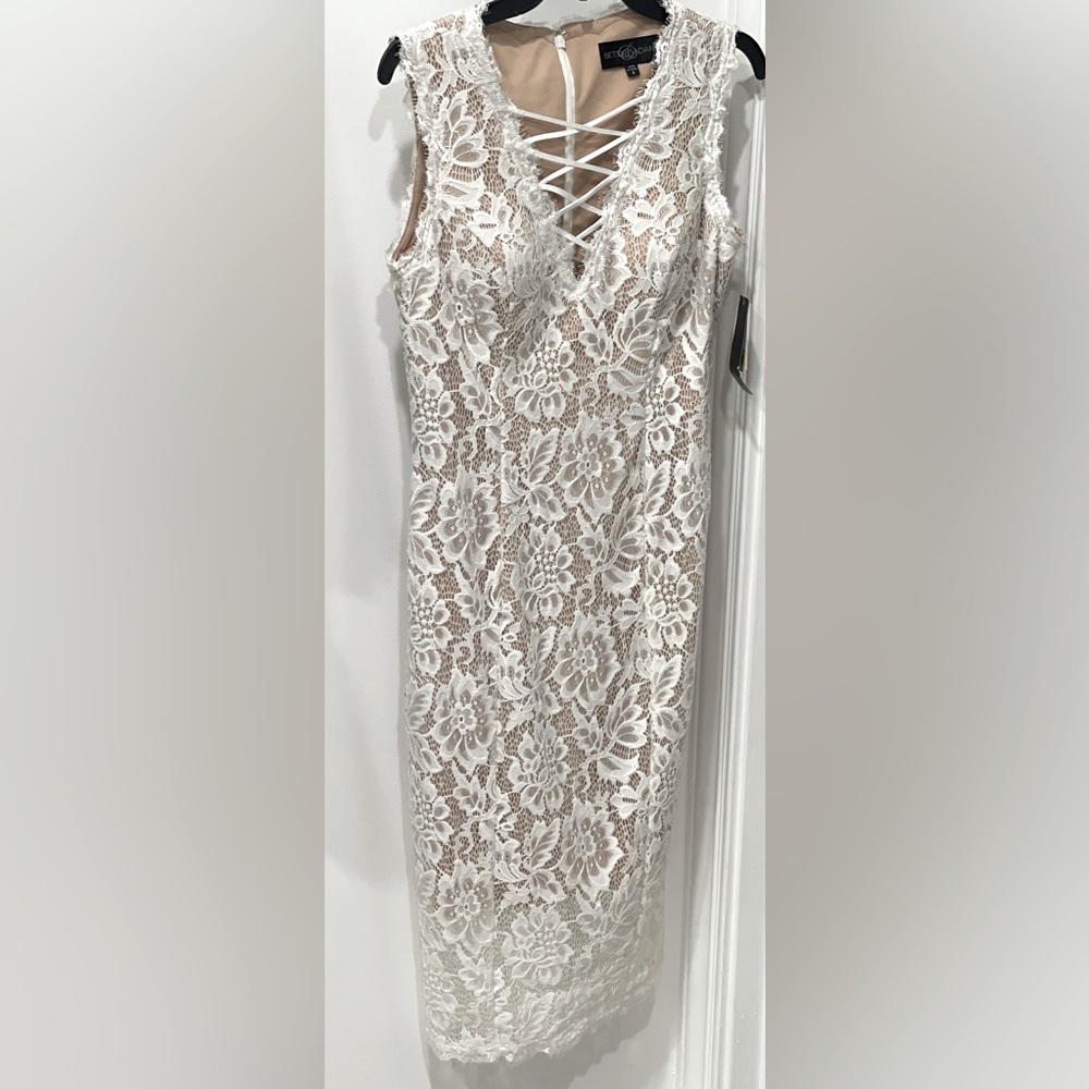 NWT Betsy and Adam IVORY and Nude Lace Midi Dress Product Sz